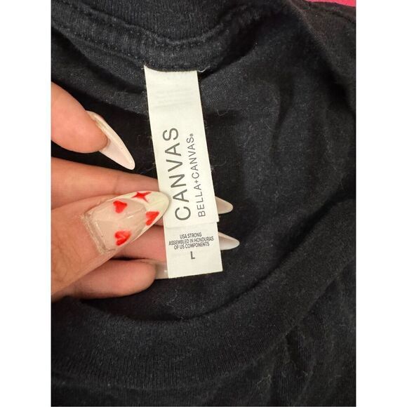 Getting rowdy tshirt woman’s size large - Picture 6 of 6